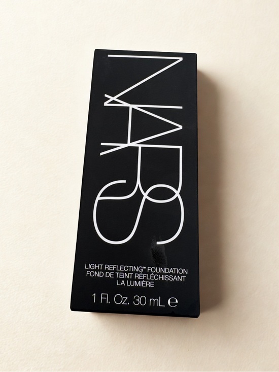 NARS Other - NARS Light Reflecting Foundation in Bruges Light 3.75